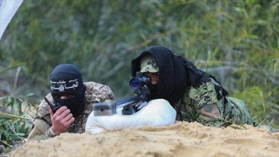 Así combatientes palestinos explotan escondite de fuerzas israelíes | HISPANTV